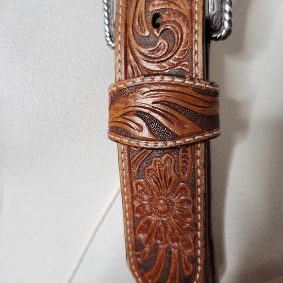 Vintage Brown Leather Embossed Belt with Silver Buckle Size 38 - Picture 7 of 16